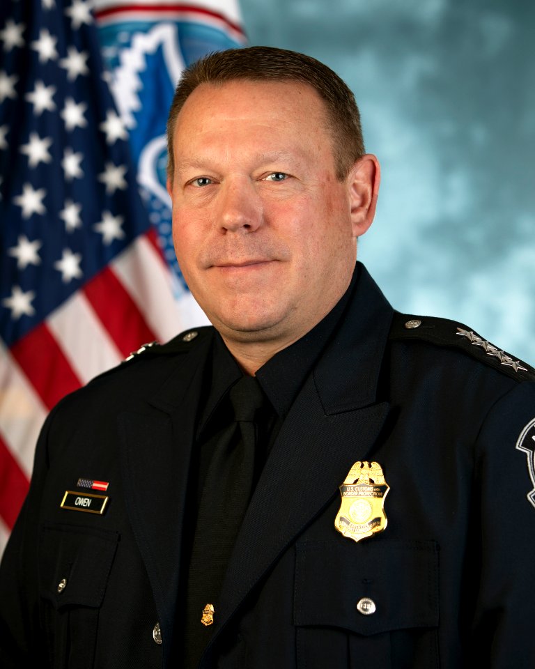 Official portrait of Todd Owen, OFO