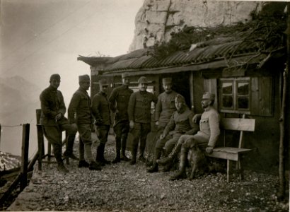 Offiz.Stab des Gruppen Komdo Rombon. (24-IX.1917.) (BildID 15802694)