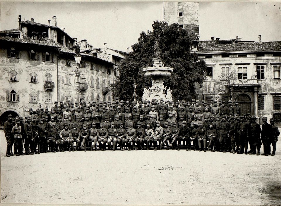 Offiziers-Korps des 14.Jäger-Regiments.Trient (BildID 15628437)