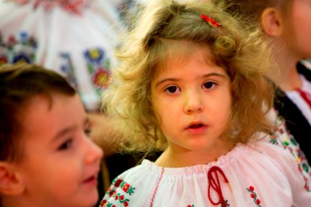 04.12.2019 Participarea Președintelui Parlamentului la deschiderea Expoziției cu vânzare a lucrărilor confecționate de către persoane cu dizabilități și copii din centrele de plasament (49167816801)