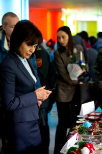 04.12.2019 Participarea Președintelui Parlamentului la deschiderea Expoziției cu vânzare a lucrărilor confecționate de către persoane cu dizabilități și copii din centrele de plasament (49167822711)