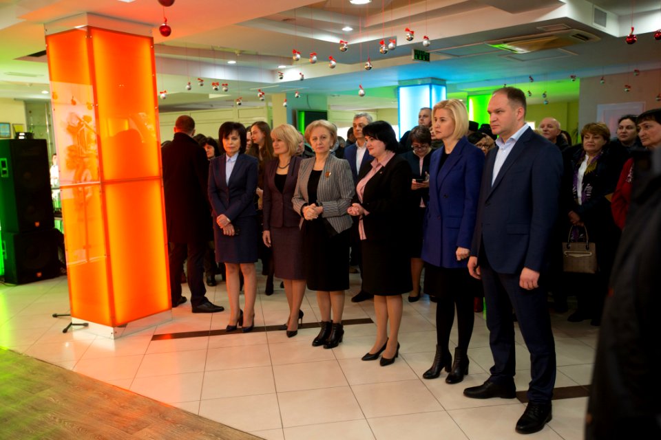 04.12.2019 Participarea Președintelui Parlamentului la deschiderea Expoziției cu vânzare a lucrărilor confecționate de către persoane cu dizabilități și copii din centrele de plasament (49168049422)