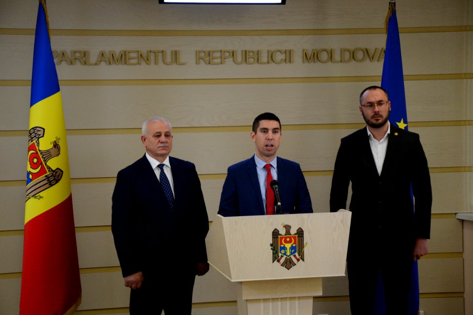 05.12.2019 Ședința plenară (49172280761)