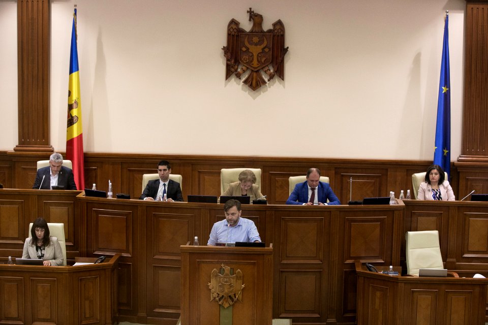 09.07.2019 Ședința plenară (48240288462)