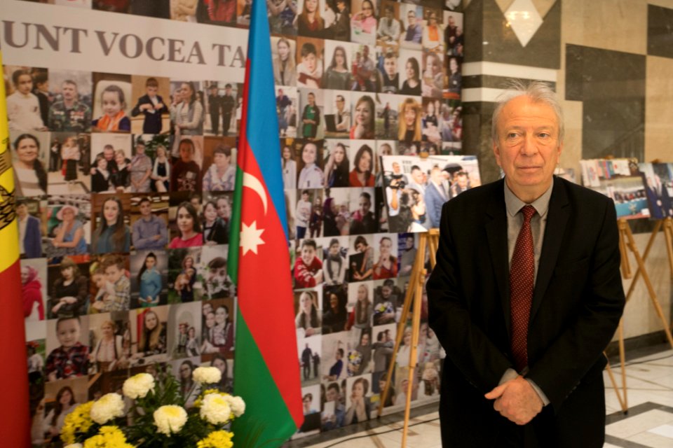 09.12.2019 Expoziție IN MEMORIAM Heydar Aliyev (49192782978)