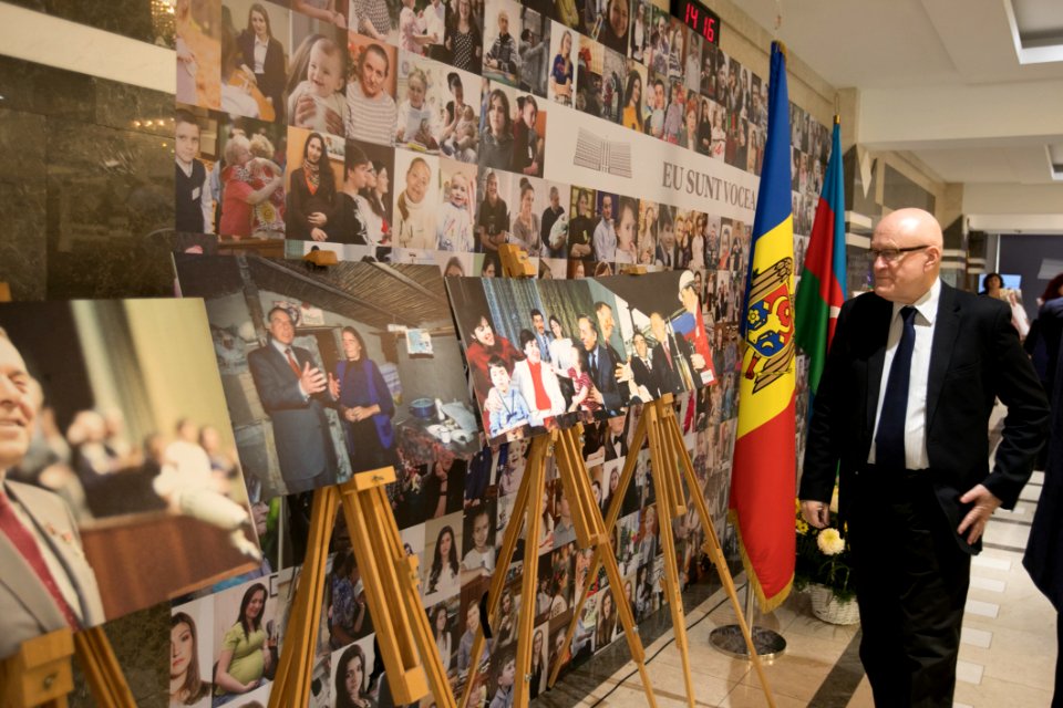 09.12.2019 Expoziție IN MEMORIAM Heydar Aliyev (49193479997)