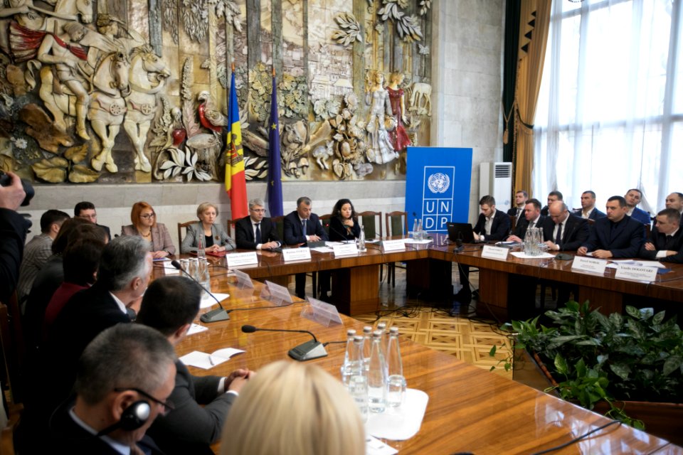 09.12.2019 Participarea Președintelui Parlamentului la deschiderea celei de-a 14-a ediție a Conferinței Naționale Anticorupție - „Abordarea sectorială a corupției Progrese şi deficiențe” (49191847443)