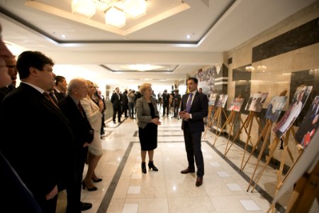 09.12.2019 Expoziție IN MEMORIAM Heydar Aliyev (49193284161)
