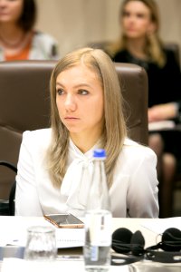 10.12.2019 Ședința de lucru a grupului de inițiativă privind instituirea Platformei consultative a reprezentanților societății civile pe lîngă Parlamentul RM (49198051886)