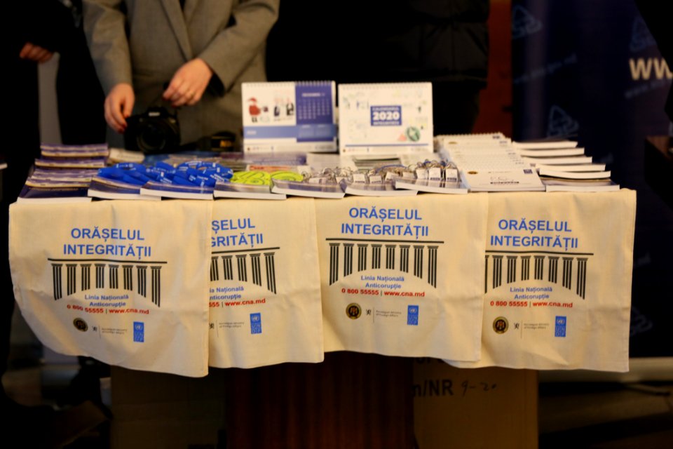 09.12.2019 Participarea Președintelui Parlamentului la deschiderea celei de-a 14-a ediție a Conferinței Naționale Anticorupție - „Abordarea sectorială a corupției Progrese şi deficiențe” (49191851143)