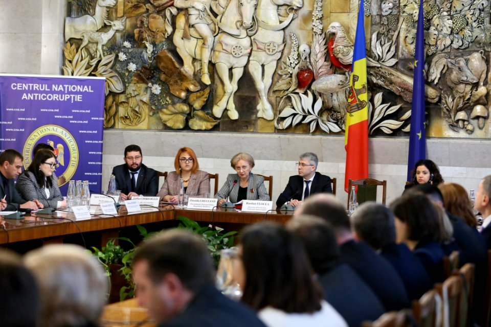 09.12.2019 Participarea Președintelui Parlamentului la deschiderea celei de-a 14-a ediție a Conferinței Naționale Anticorupție - „Abordarea sectorială a corupției Progrese şi deficiențe” (49192544737)