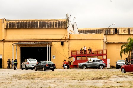 10.04.2021 - Drive-thru de vacinação para idosos com 62 anos (51107324288)