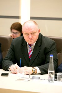 10.12.2019 Ședința de lucru a grupului de inițiativă privind instituirea Platformei consultative a reprezentanților societății civile pe lîngă Parlamentul RM (49197556033)