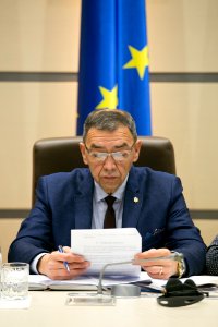 10.12.2019 Ședința de lucru a grupului de inițiativă privind instituirea Platformei consultative a reprezentanților societății civile pe lîngă Parlamentul RM (49197555683)