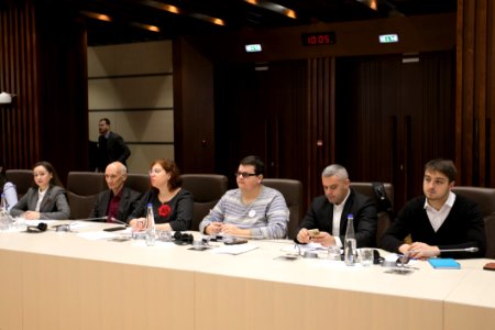 10.12.2019 Ședința de lucru a grupului de inițiativă privind instituirea Platformei consultative a reprezentanților societății civile pe lîngă Parlamentul RM (49198050701)
