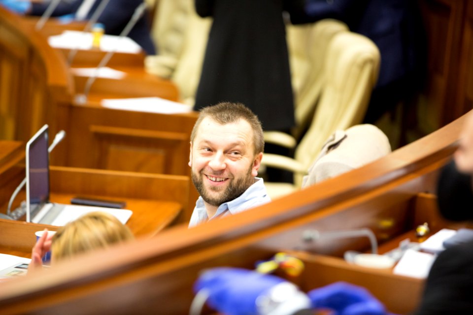 11.06.2020 Ședința plenară (49993722188)