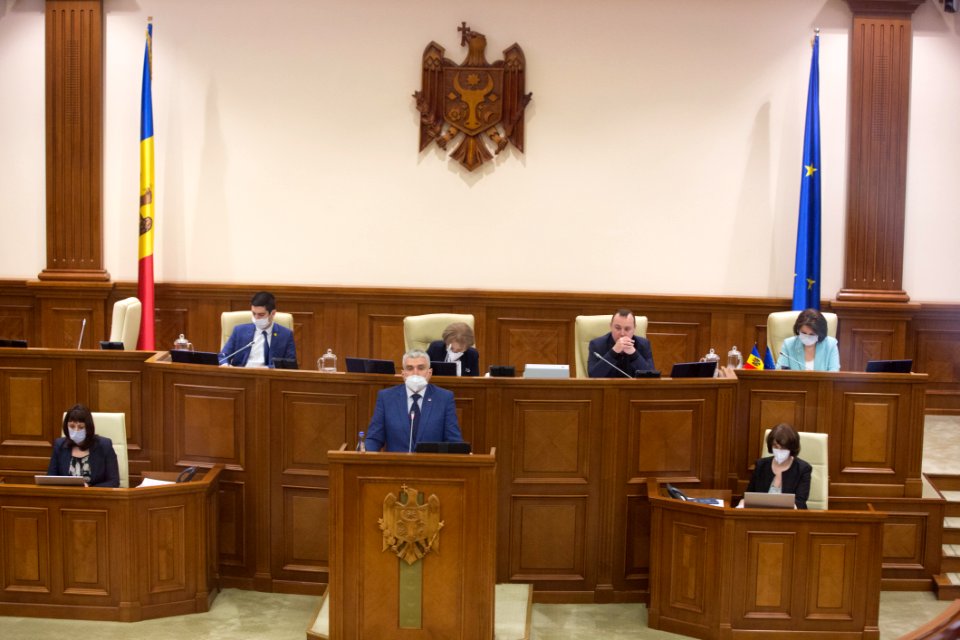 11.06.2020 Ședința plenară (49993889908)