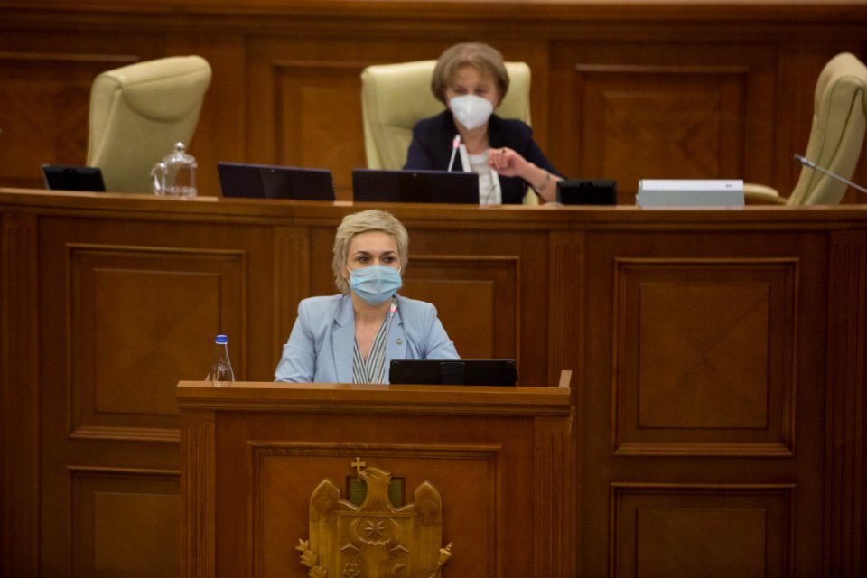 11.06.2020 Ședința plenară (49994508973)