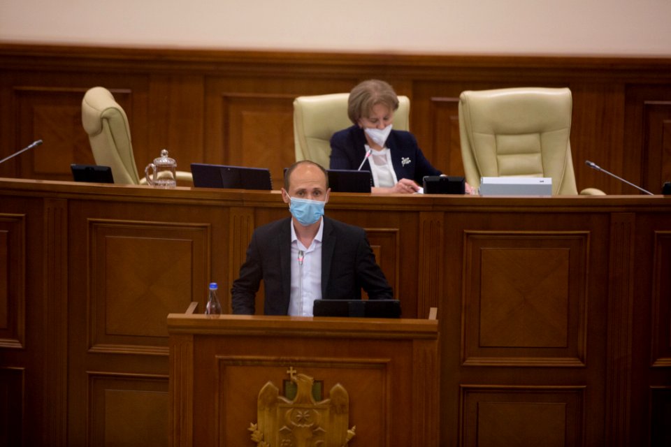 11.06.2020 Ședința plenară (49995430606)