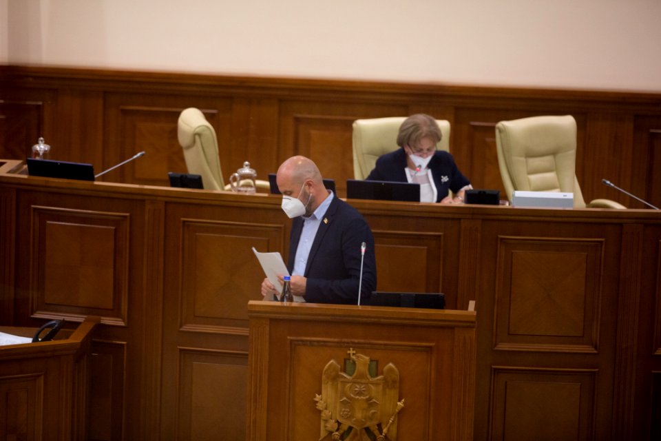 11.06.2020 Ședința plenară (49995430871)
