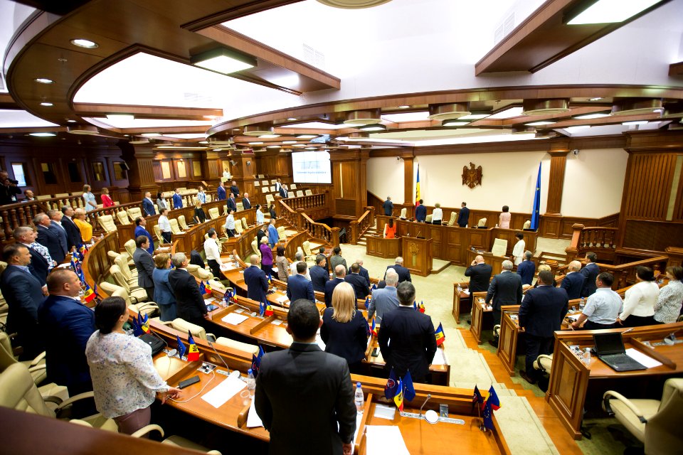 16.08.2019 Ședința plenară (48549808537)