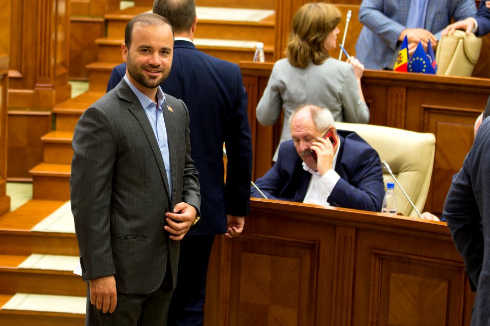 16.08.2019 Ședința plenară (48549808232)