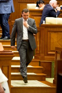 16.08.2019 Ședința plenară (48549806212)