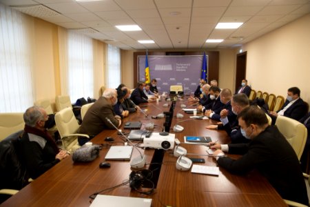 16.12.2020 Negocieri ale fracțiunilor parlamentare cu protestatarii din domeniul agriculturii (50726028901)