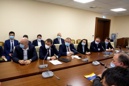 16.12.2020 Negocieri ale fracțiunilor parlamentare cu protestatarii din domeniul agriculturii (50726122022)