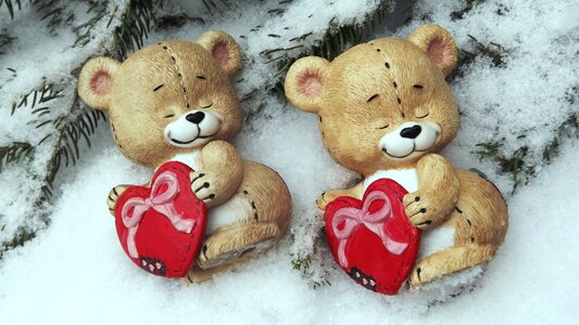 They sit snow walentynkowo