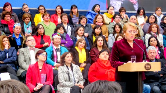 20170914-promulgación ley que despenaliza interrupcion embarazo en 3causales (36416950363)