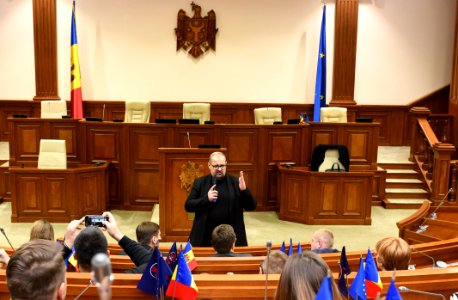 21.11.2019 Întrevederea Președintelui Comisiei cultură, educaţie, cercetare, tineret, sport şi mass-media, Adrian Lebedinschi cu participanții la Primul Forum de Tineret Moldo-Belarus (49100115067)
