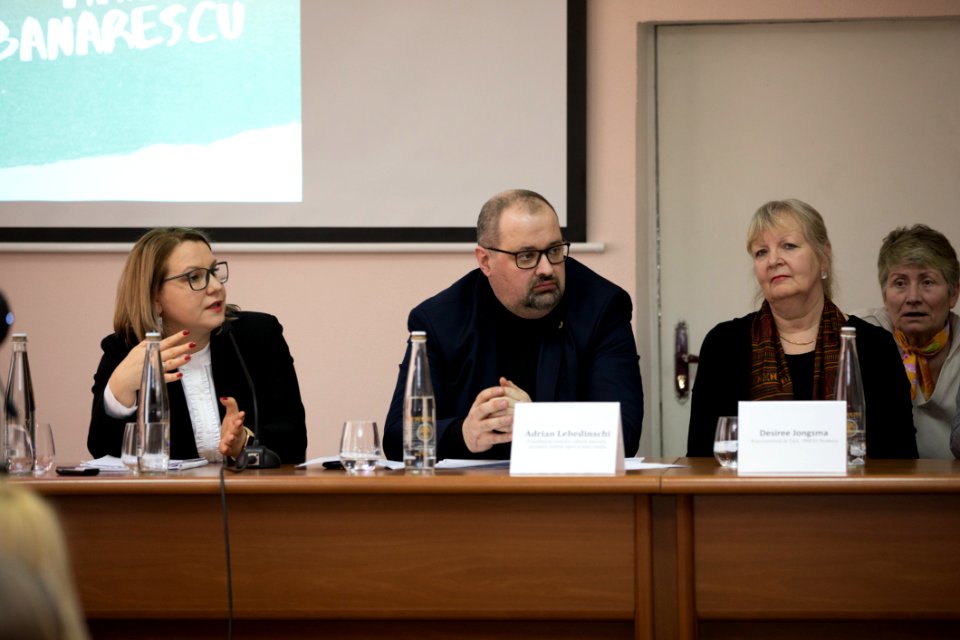 25.02.2020 Consultări publice pe platforma Comisiei cultură,educație, cercetare, tineret, sport și mass-media ”Bullying-ul în rîndul adolescenților din Republica Moldova” (49583292208)
