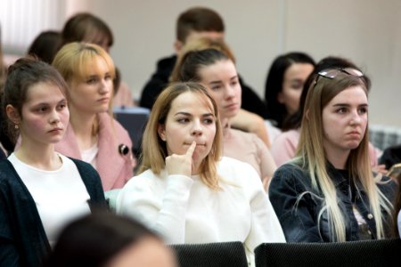 25.02.2020 Consultări publice pe platforma Comisiei cultură,educație, cercetare, tineret, sport și mass-media ”Bullying-ul în rîndul adolescenților din Republica Moldova” (49583790651)