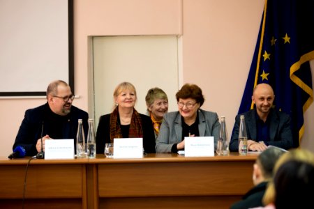 25.02.2020 Consultări publice pe platforma Comisiei cultură,educație, cercetare, tineret, sport și mass-media ”Bullying-ul în rîndul adolescenților din Republica Moldova” (49583794286)