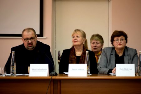 25.02.2020 Consultări publice pe platforma Comisiei cultură,educație, cercetare, tineret, sport și mass-media ”Bullying-ul în rîndul adolescenților din Republica Moldova” (49584025002)