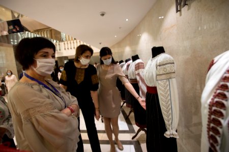 25.06.2020 Inaugurarea expoziției de costume tradiționale (50043405706)