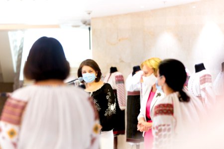 25.06.2020 Inaugurarea expoziției de costume tradiționale (50043407661)