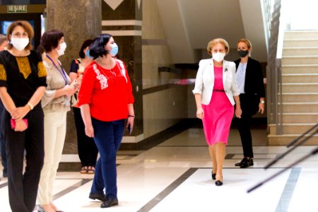 25.06.2020 Inaugurarea expoziției de costume tradiționale (50043662877)