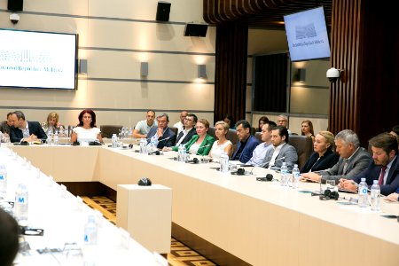 25.07.2019 Întrevederea Președintelui Parlamentului, Zinaida Greceanîi, cu reprezentanții Asociației Businessului European (EBA) și Camera de Comerț Americana (AmCham) (48372857022)