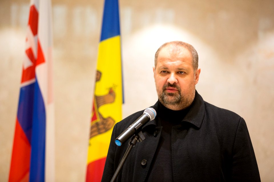 25.11.2019 Expoziție organizată de Ambasada Republicii Slovace la Chișinău cu ocazia celei de-a 75-a aniversări de la Insurecția Națională Slovacă, găzduită de Parlamentul Republicii Moldova (49121319653)