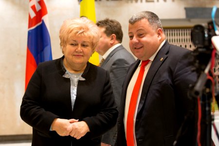 25.11.2019 Expoziție organizată de Ambasada Republicii Slovace la Chișinău cu ocazia celei de-a 75-a aniversări de la Insurecția Națională Slovacă, găzduită de Parlamentul Republicii Moldova (49121822896)