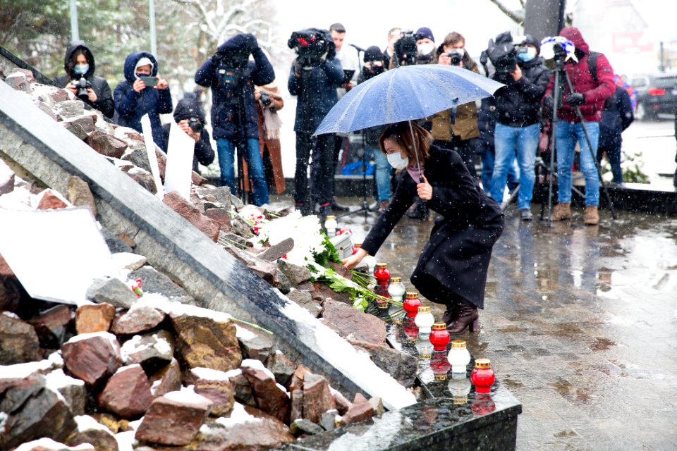27.01.2021 Ziua internațională de comemorare a victimelor Holocaustului (50880105333)
