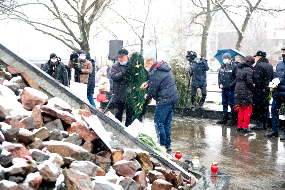 27.01.2021 Ziua internațională de comemorare a victimelor Holocaustului (50880819506)