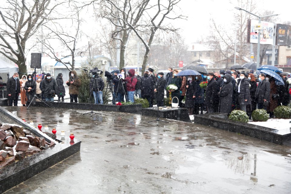 27.01.2021 Ziua internațională de comemorare a victimelor Holocaustului (50880925732)