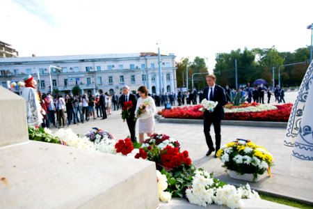 27.08.2020 Depunere de flori la Memorialul ”Eternitate” și la Monumentul lui Ștefan cel Mare și Sfânt (50273290353)