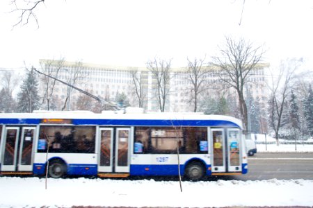28.01.2021 Iarna în scuarul Parlamentului Republicii Moldova (50883340968)