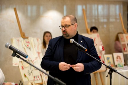 28.02.2020 Tîrgul de mărțisoare la Parlament ”Primăvara care ne unește” (49595625357)