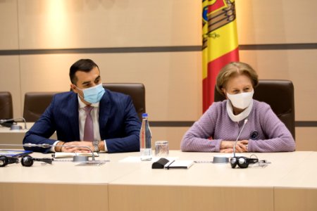 31.10.2020 Întrevederea Președintelui Parlamentului, Zinaida Greceanîi, cu misiunea de observatori ai AIP CSI pentru monitorizarea alegerilor parlamentare (50550496171)