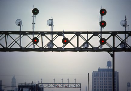 In June of 1978 Roger Puta was standing on the outbound platform of Chicago's Halsted St. Stop of the Burlington Northern commuter service. He was looking west. (33858321783)